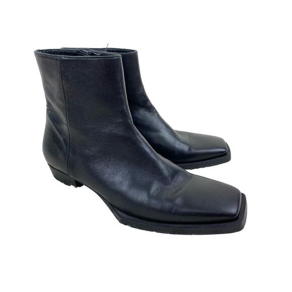 Frame Le Maddox Women's 38 EU 7.5 US Black Leather Square Toe Ankle Booties - Picture 1 of 13